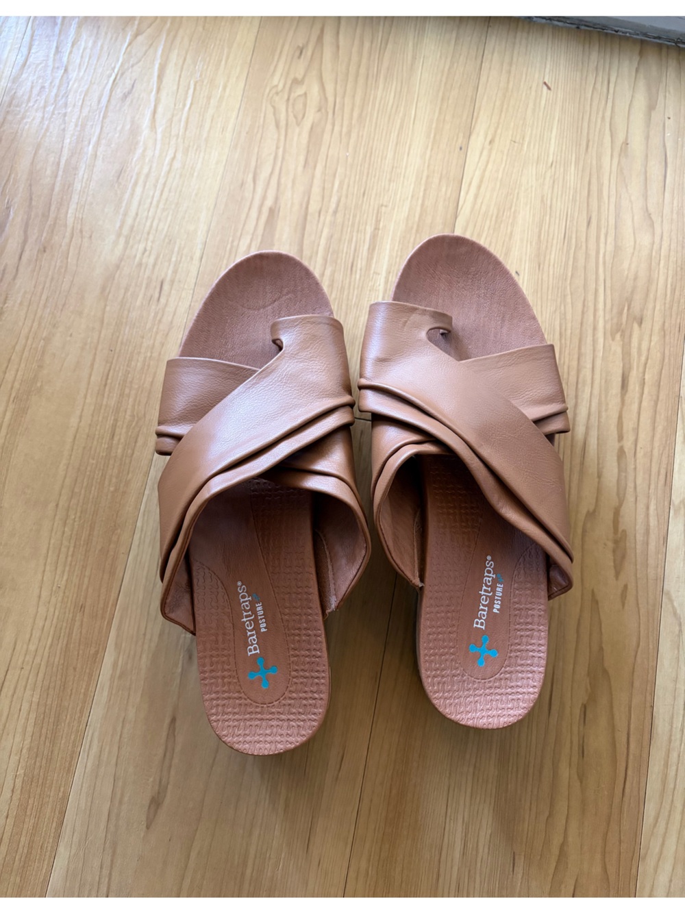 Women’s Baretraps sandals. Size 7.5. Like new!